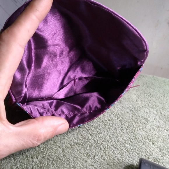 Violet floral designer clutch type handbag - Picture 5 of 6